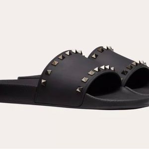 Valentino rubber slide sandals size 39